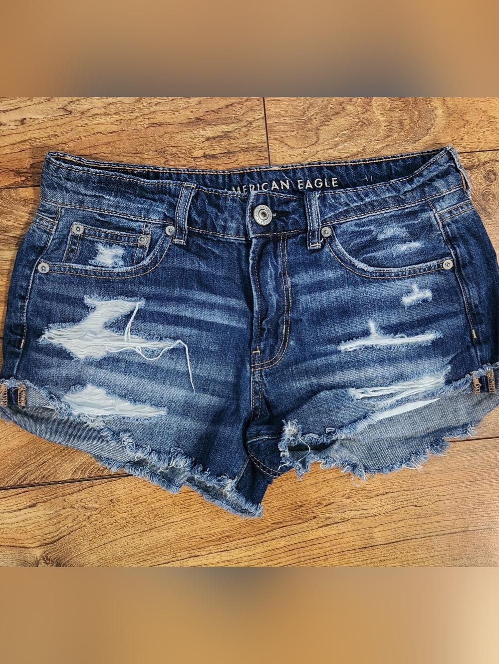 American Eagle Outfitters Distressed Dark Blue Denim Cutoff Shorts, Size 4